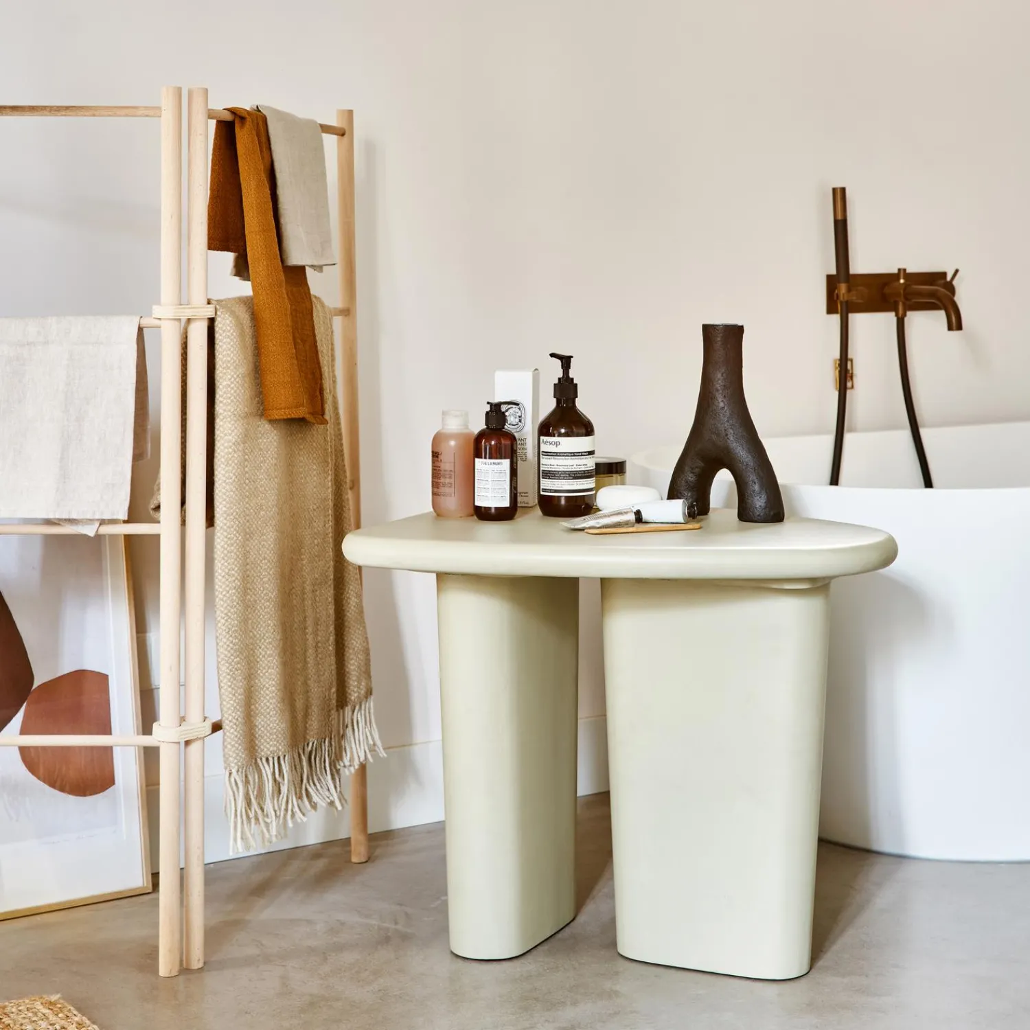 New WOOOD Beach small bijzettafel mango hout clay