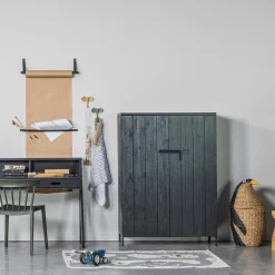 Sale WOOOD Bruut 2-deurs kast grenen geborsteld diepzwart