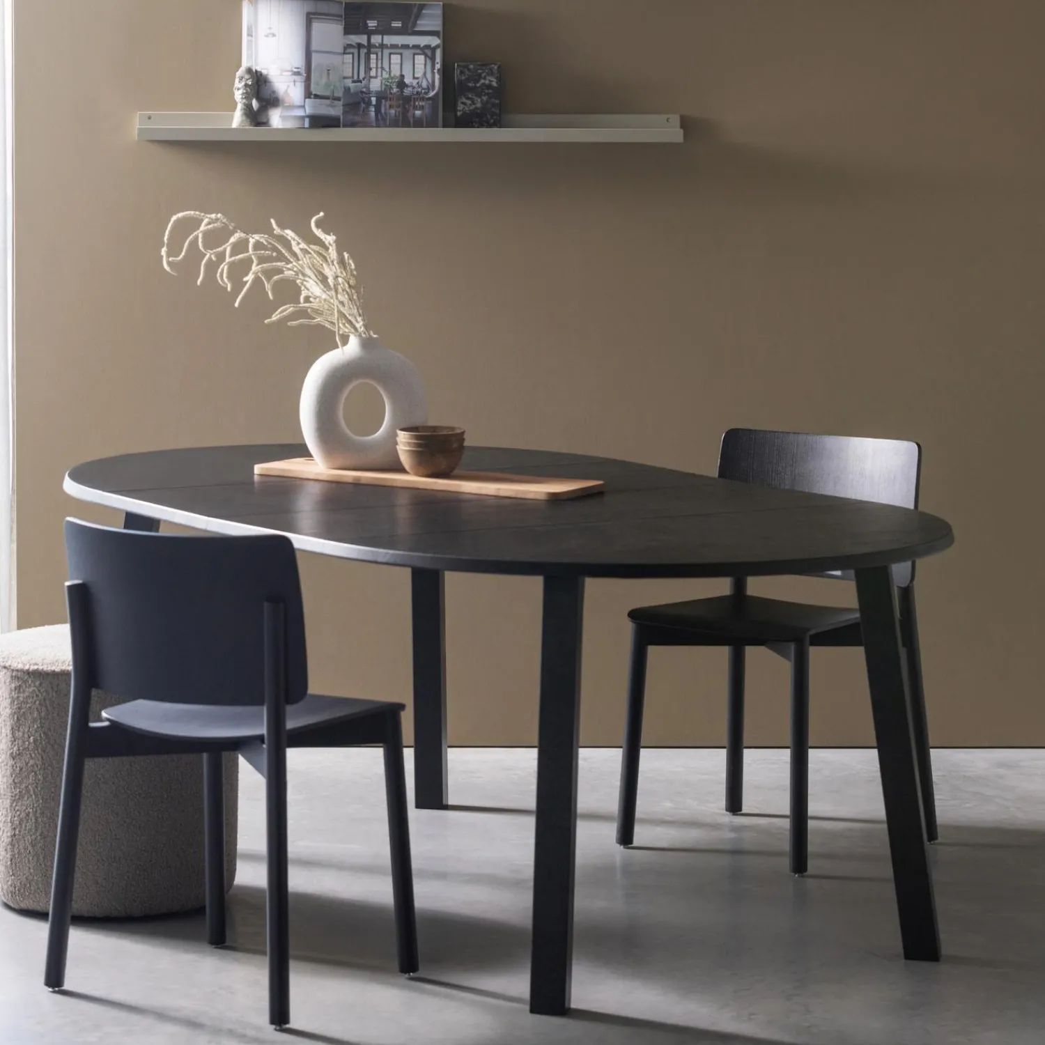 Sale WOOOD Lange Jan uitschuifbare eettafel rond eiken Blacknight