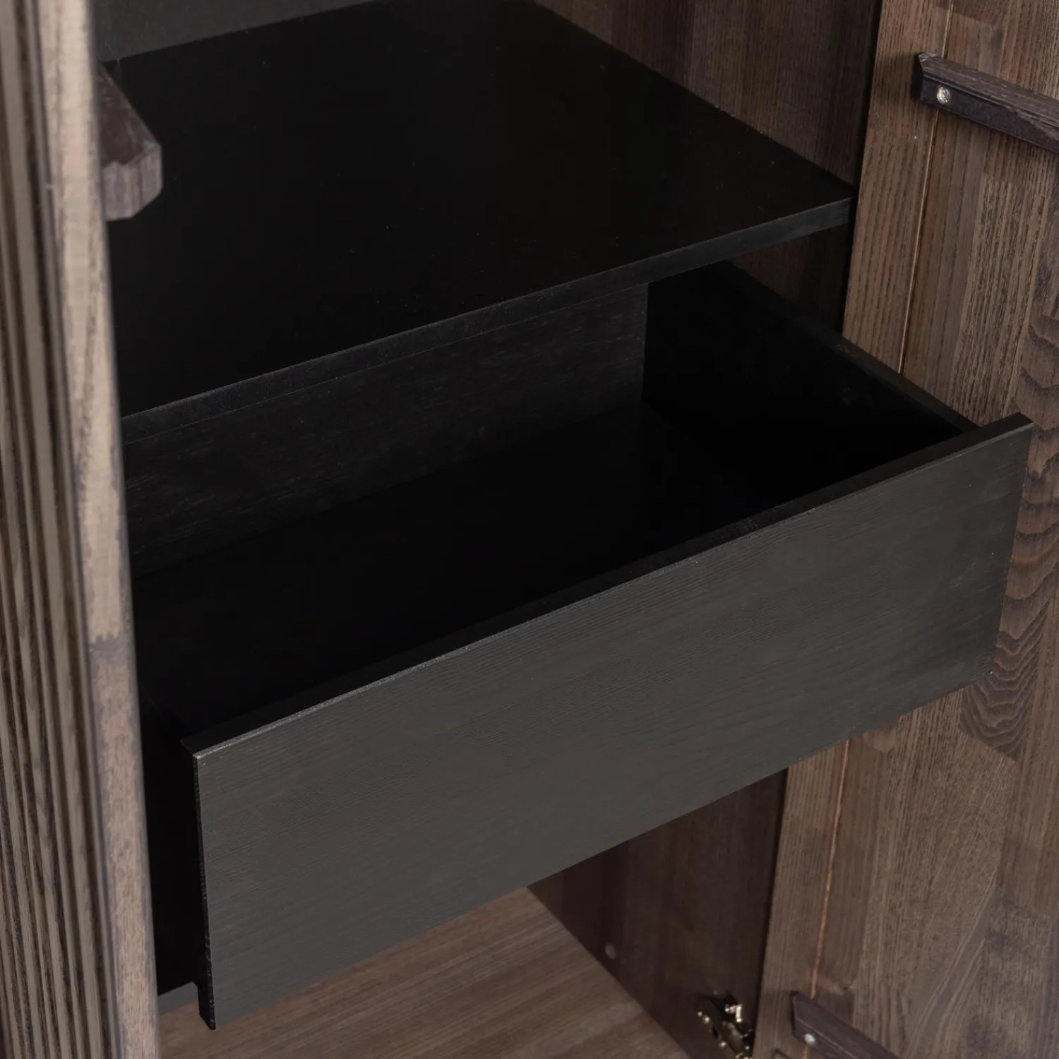 New WOOOD New Gravure hoge kast met lade essen fineer Espresso