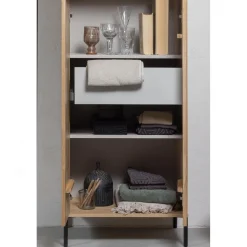 Online WOOOD New Gravure hoge kast met lade eiken blanke lak Naturel