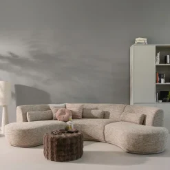 WOOOD Olven poef laag fluffy stof bruin