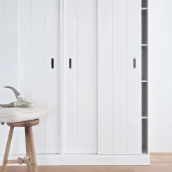 Hot WOOOD Row plankenkast met schuifdeuren