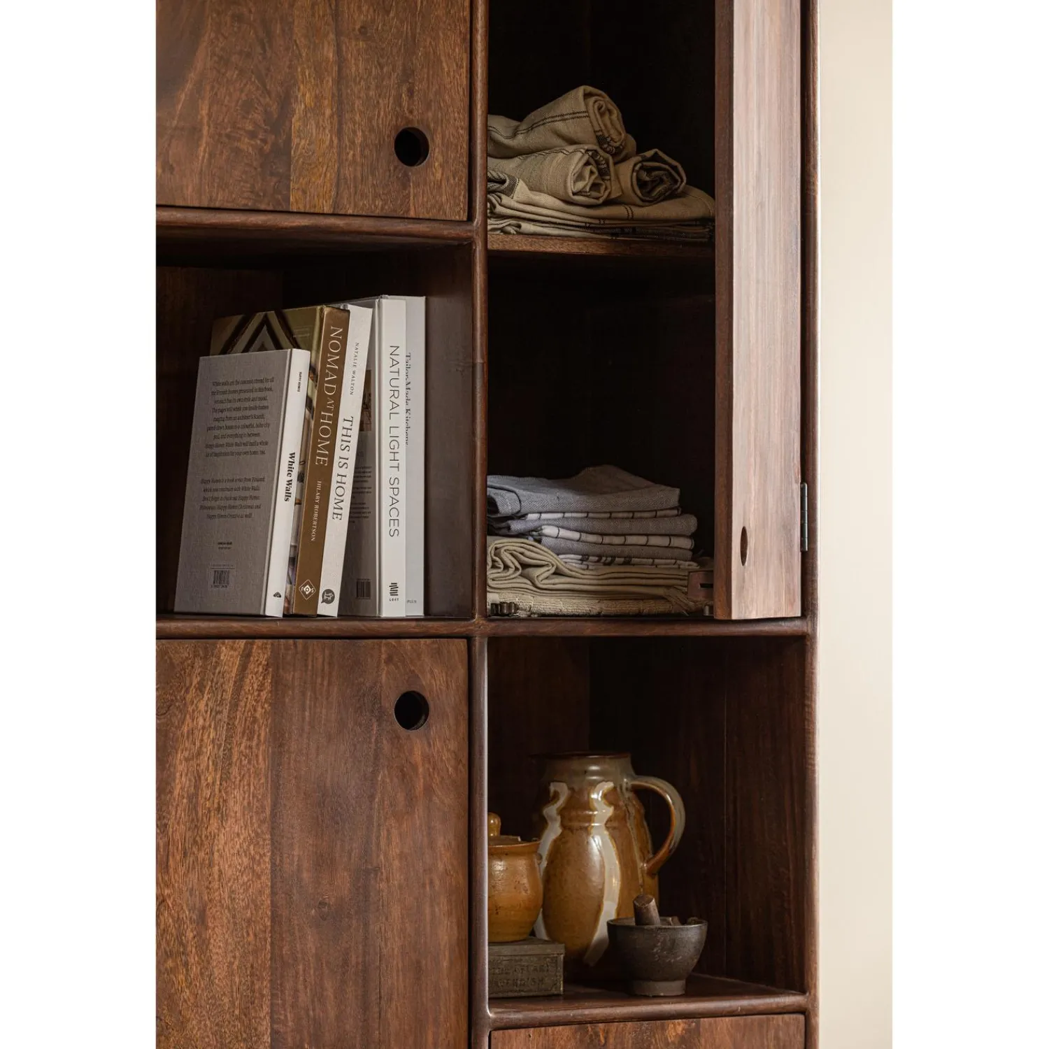 Outlet WOOOD Staes opbergkast mango hout walnoot