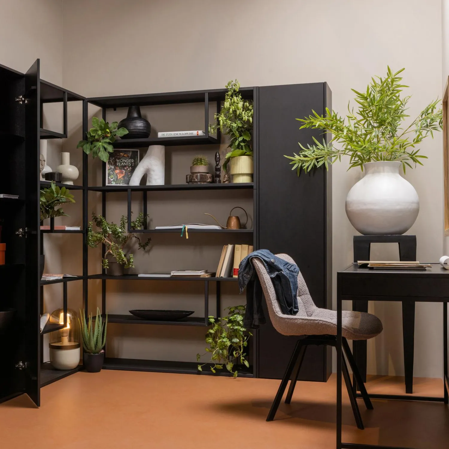 New WOOOD Teun opbergkast grenen diepzwart