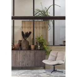 WOOOD Vinny draaifauteuil bouclé zand