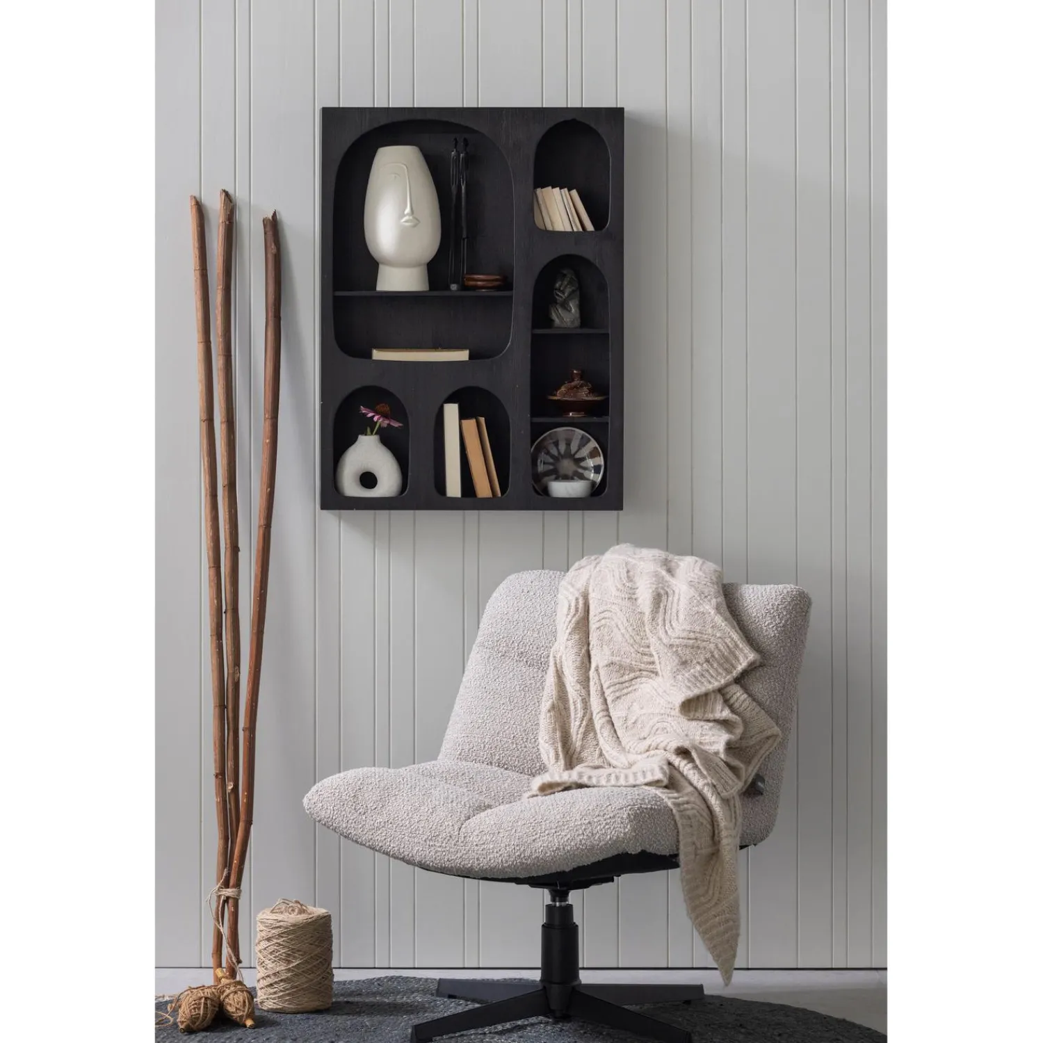 WOOOD Vinny draaifauteuil bouclé zand